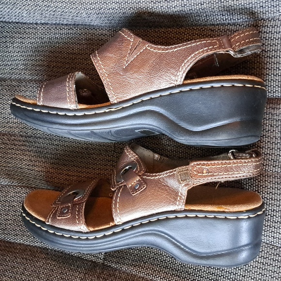 Clarks Sandals - Picture 2 of 4